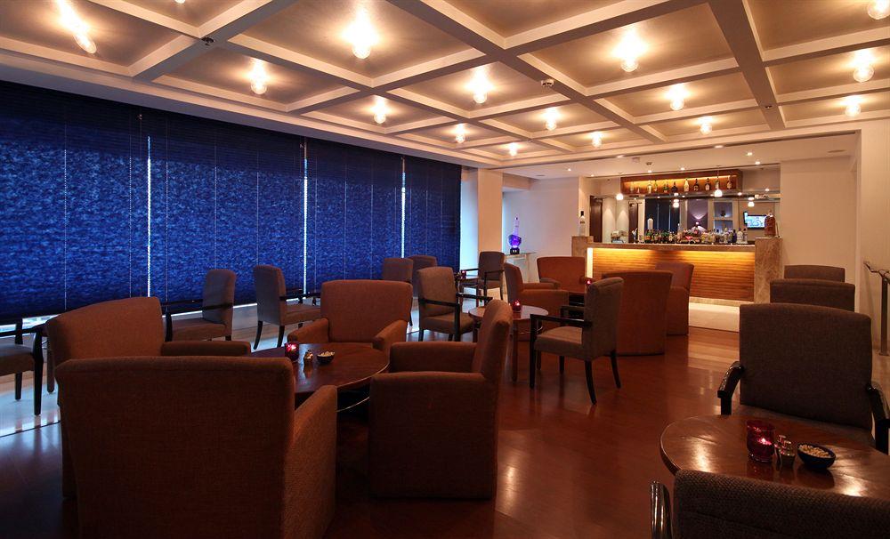होटल Radisson Center 5*
