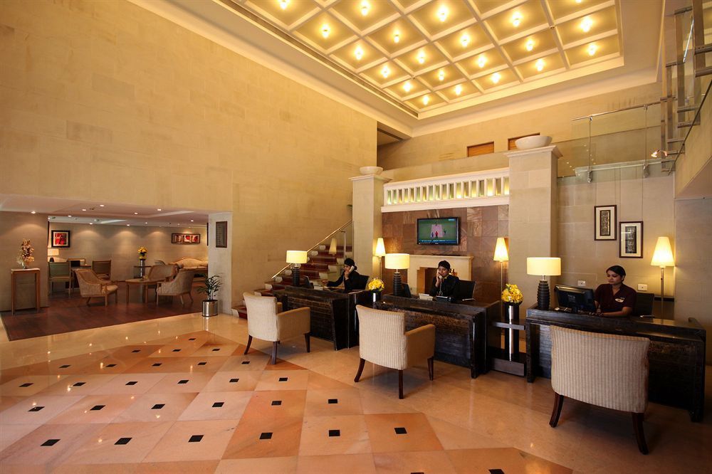 Radisson Center होटल